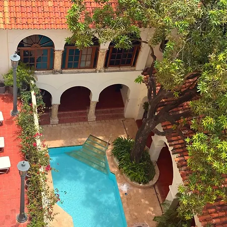Apartahotel Casa Sophia - Alma 3*
